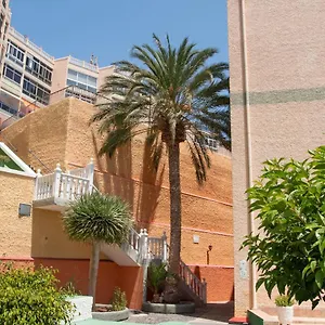 https://coqueto-vistas-al-mar.in-canary-islands.com